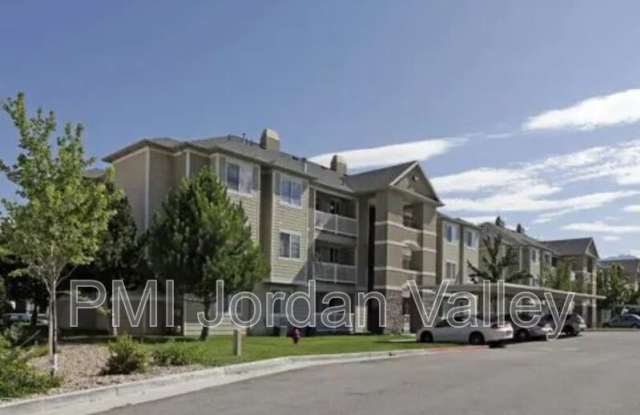 7011 S 1300 W Gallery 3