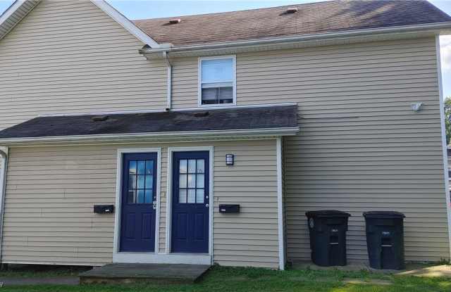 628 Sumner Street unit: Down photos photos