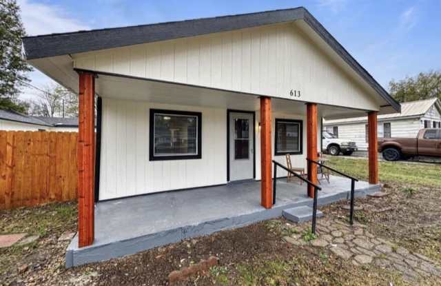 613 West Sequoyah Avenue photos photos
