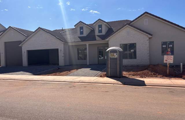 Gorgeous New Trend Single Story with RV garage just couple minute walk from Crimson High School Gallery 1