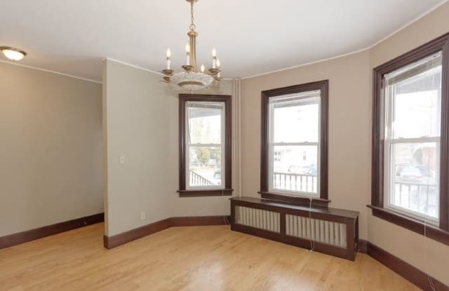 546 Mercer St 1 - 546 Mercer Street, Albany, NY 12208