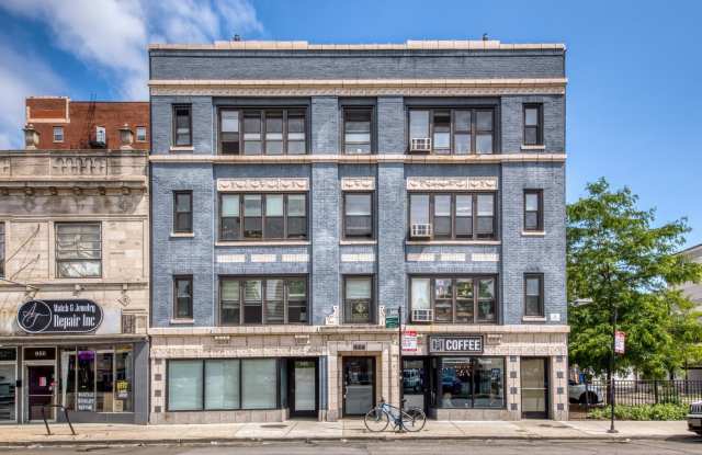 946 W Montrose Avenue unit: 946 photos photos