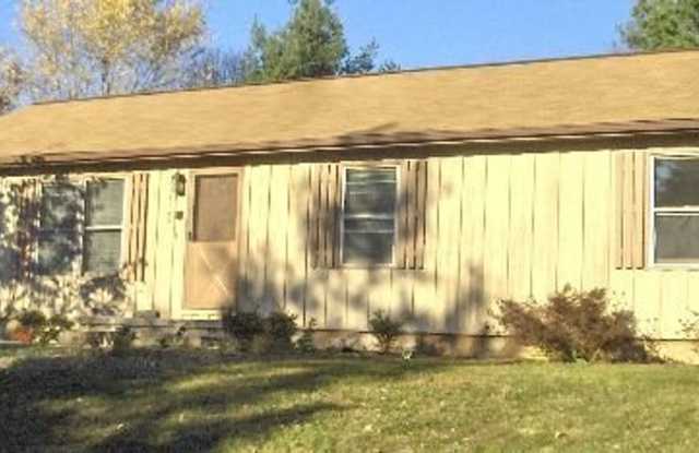3 Bedroom 2 Bath House with 2 Car Garage photos photos