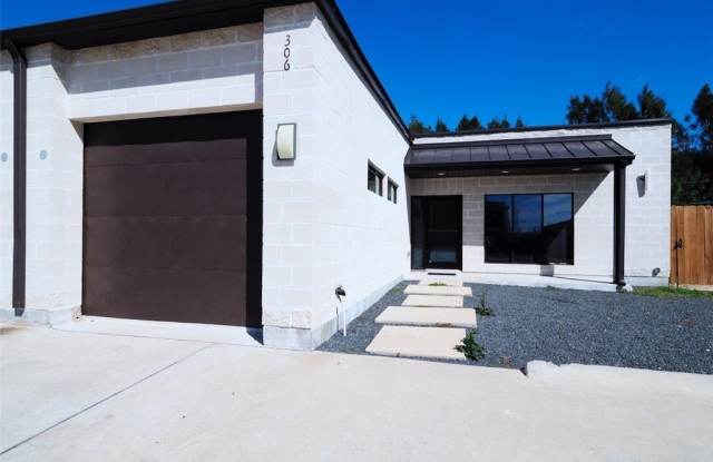 306 Easy Street unit: B photos photos