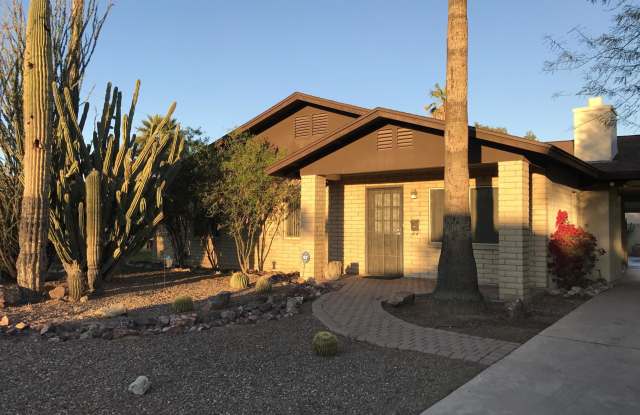 11635 N 31ST Drive - 11635 North 31st Drive, Phoenix, AZ 85029