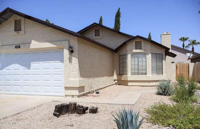 3052 E SIESTA Lane photos photos