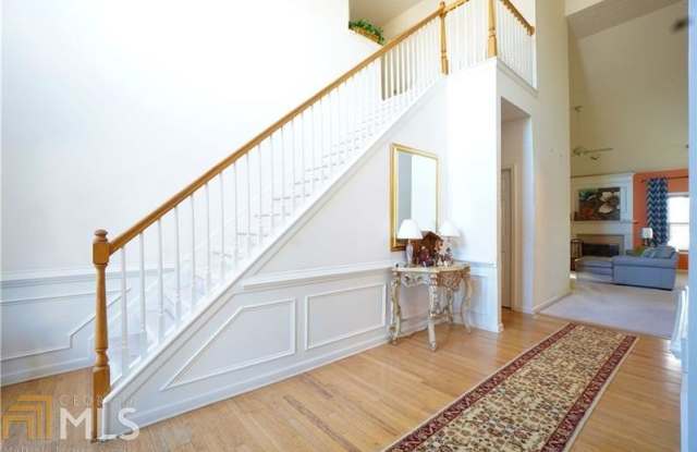 2740 School Side Way Gallery 3