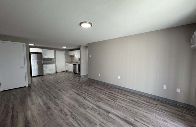 Milford Trails Apartments and Storage Gallery 3