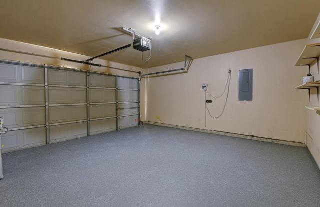 4100 Majestic Court Gallery 4