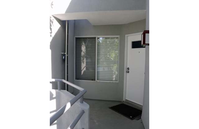 27794 Zircon Gallery 4