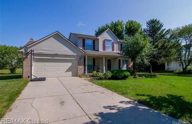 5973 Cottonwood Drive Gallery 2