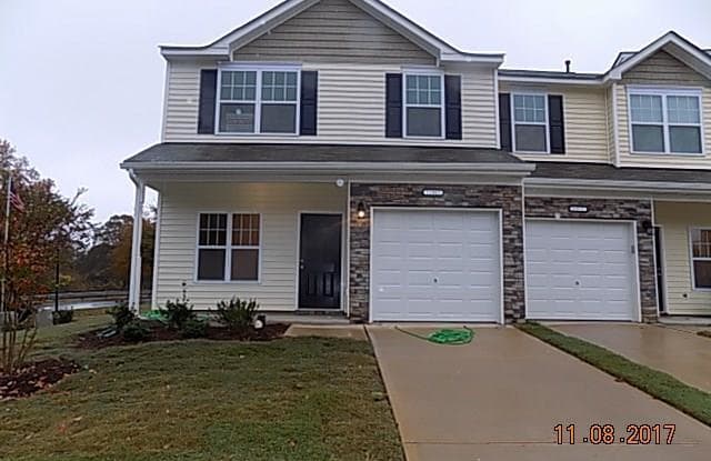 11007 Ardglass Court - 11007 Ardglass Ct, Charlotte, NC 28213