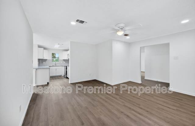 701 East Morton Street photos photos