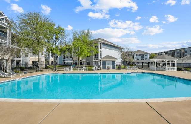 Park Place at Loyola - Affordable Housing Gallery 3