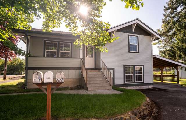 3-bedroom 2-bath House SW Albany $2,395 photos photos 3-bedroom 2-bath House SW Albany $2,395 photos photos