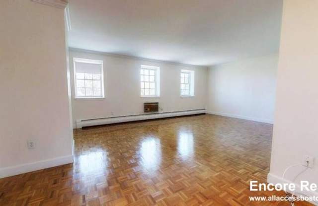 34 Worthen Rd. Gallery 1