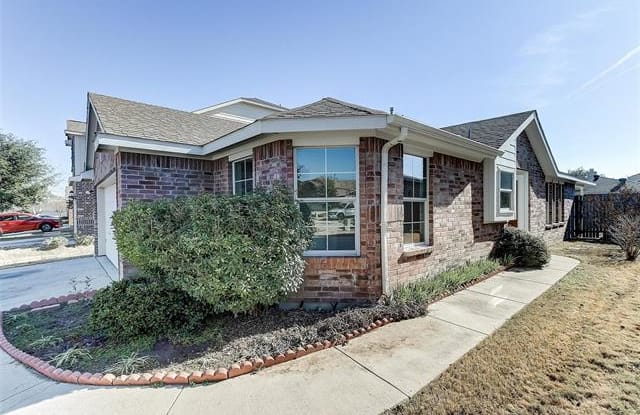 4621 Thistle Creek Court - 4621 Thistle Creek Court, Fort Worth, TX 76179