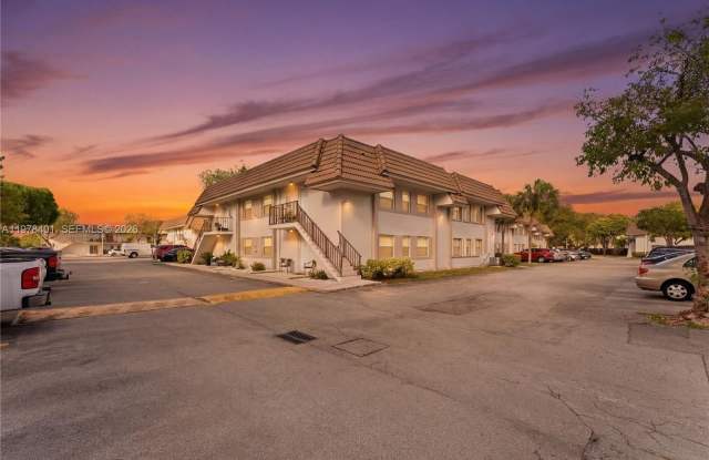 6921 SW 129th Ave photos photos