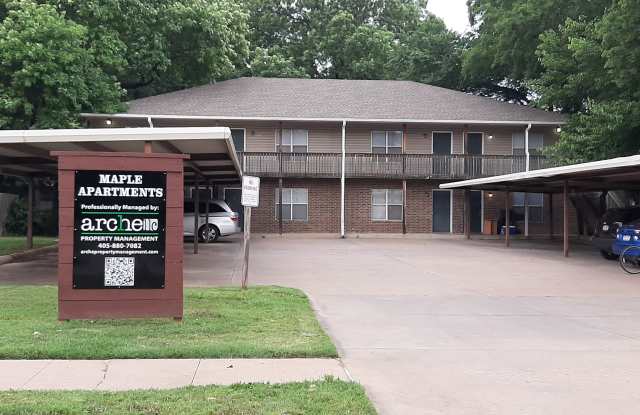 124 West Maple Avenue - 8 photos photos