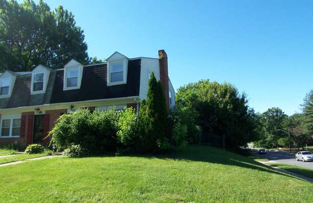 1601 MELBY COURT Gallery 2