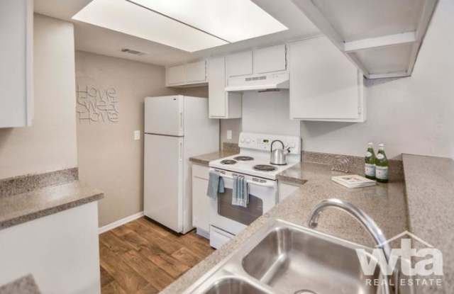 7117 WOOD HOLLOW DR Gallery 2
