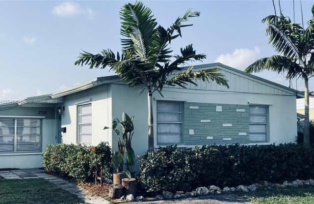 2718 Sherman St - 2718 Sherman Street, Hollywood, FL 33020