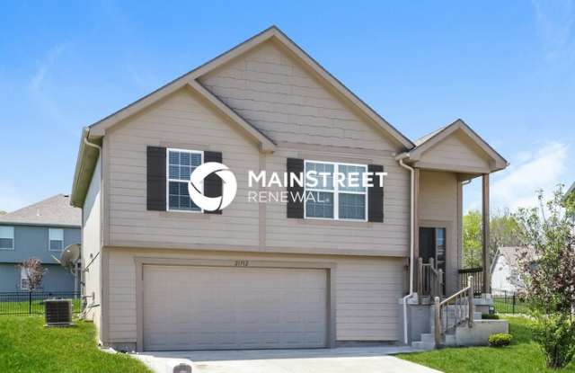 21712 North Ridge - 21712 North Ridge, Peculiar, MO 64078