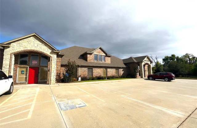 1716 S Post Road photos photos