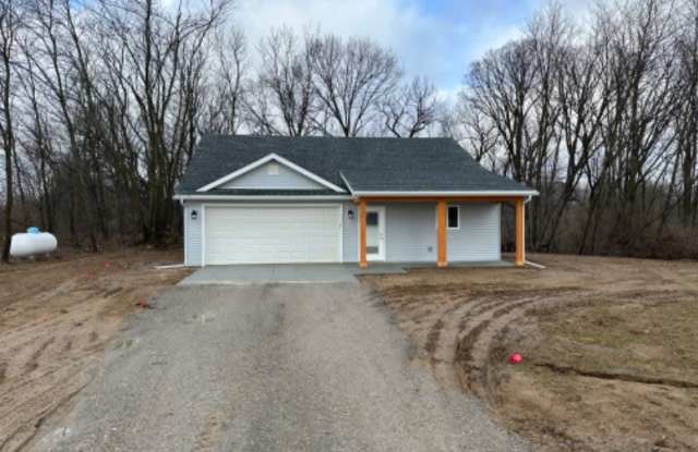 6842 Rogers Highway - 6842 Rogers Highway, Lenawee County, MI 49286