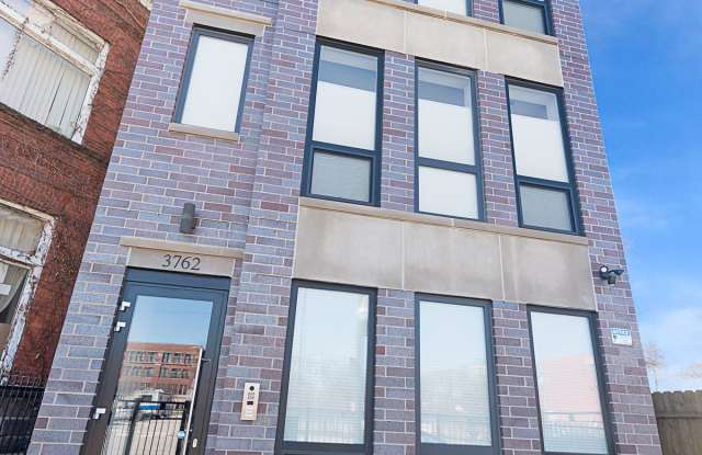 3762 S Indiana Ave Unit 1 photos photos