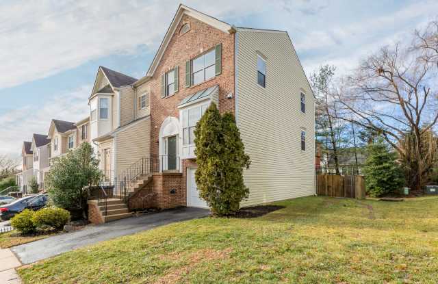 6892 Kerrywood Cir Gallery 3