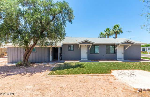 6813 E AVALON Drive Gallery 2