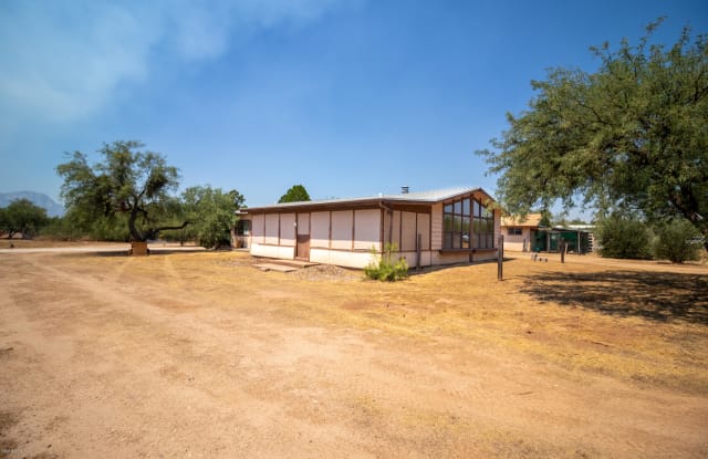 14705 N Twin Lakes Drive - 14705 North Twin Lakes Drive, Catalina, AZ 85739