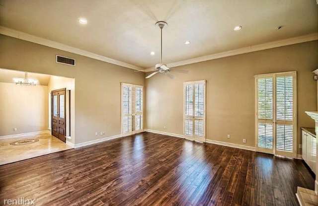 7902 Hilshire Green Dr Gallery 4
