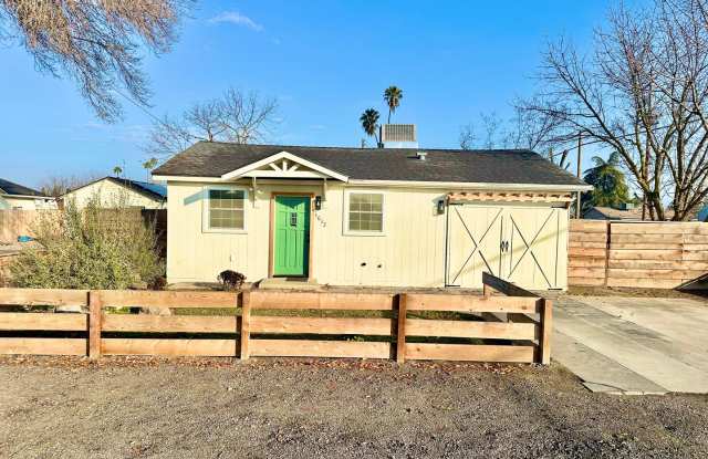 Fully Remodeled 3/2 in Northwest Fresno photos photos