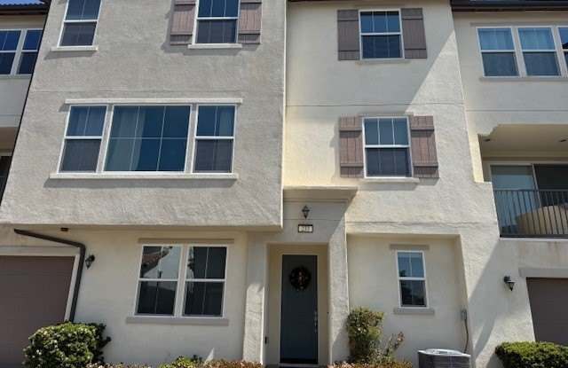 233 Promenade Street photos photos