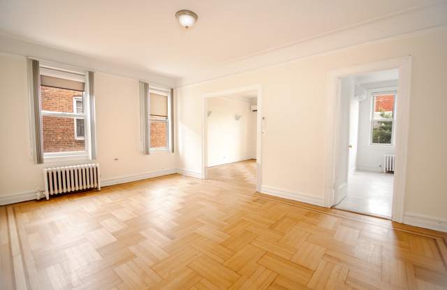 32-86 32nd Street - 32-86 32nd Street, Queens, NY 11106