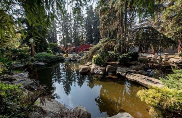 561 N De Wolf Ave photos photos