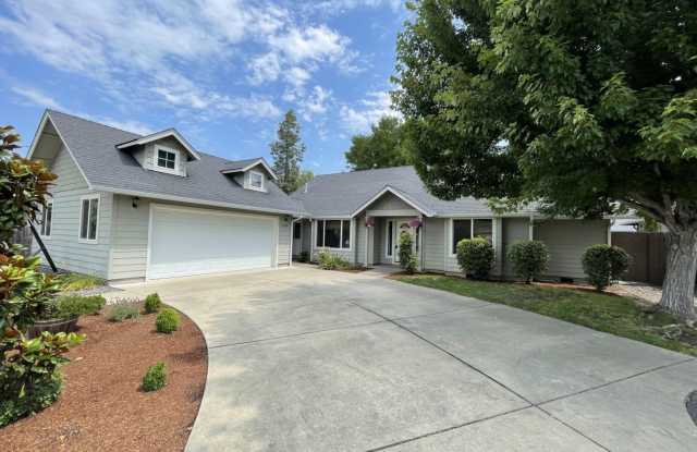 Single Family Home Located in Cul-de-sac photos photos