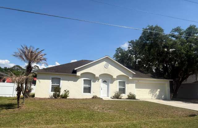 Single Family Home in Poinciana photos photos