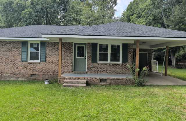 Fully remodeled 3 bedroom 1 bath ready to move in. photos photos