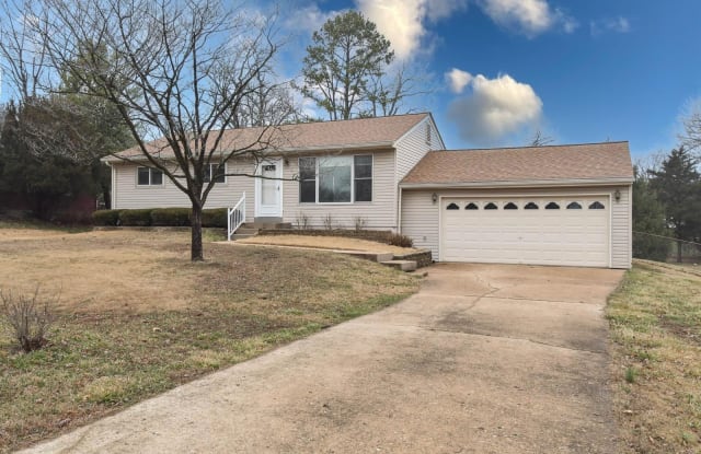643 Highland - 643 Highland Drive, Ballwin, MO 63022