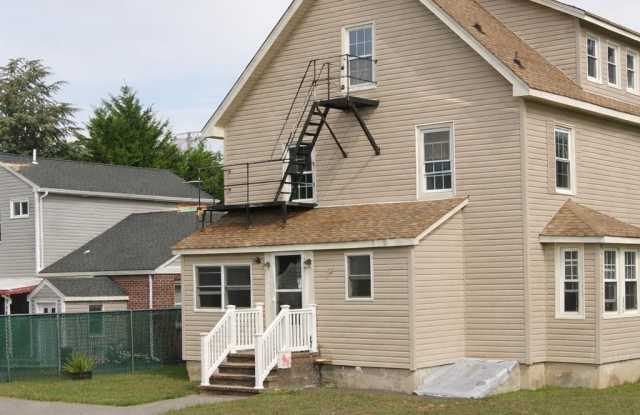 800 Deer Park Avenue unit: Bottom Floor photos photos