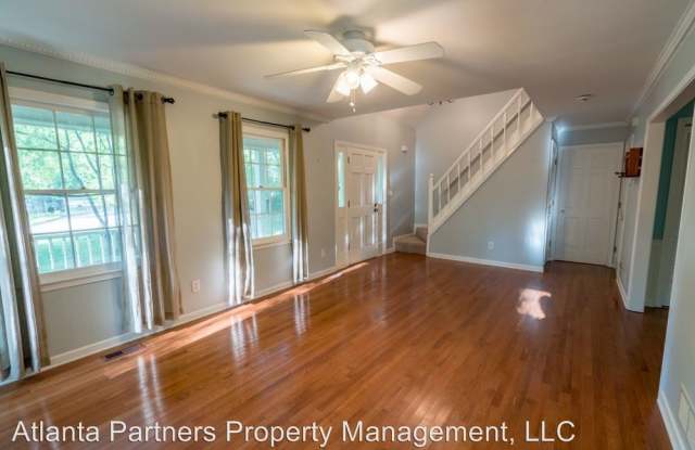 665 Gregory Manor Dr SW Gallery 4
