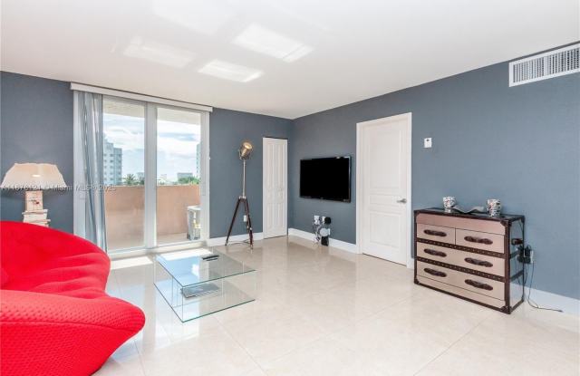 1750 James Ave photos photos