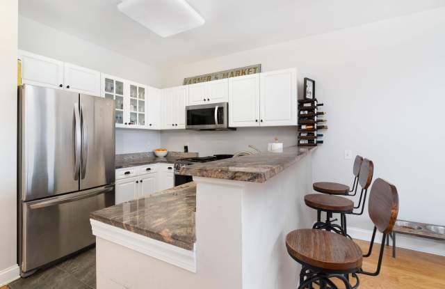 30 CONSTITUTION WAY - 30 Constitution Way, Jersey City, NJ 07305