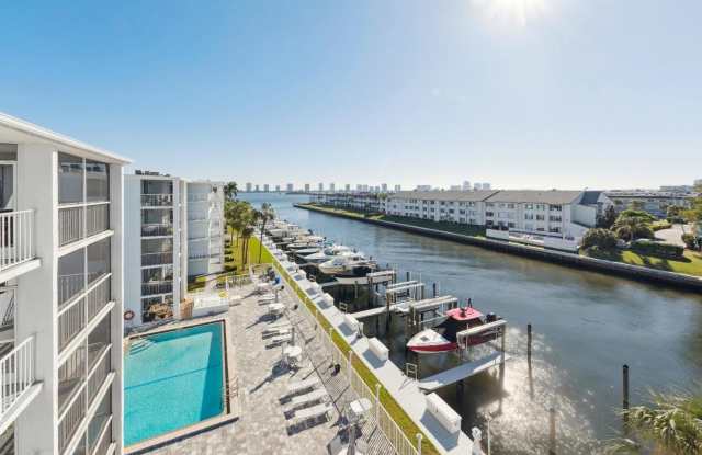 108 Paradise Harbour Boulevard photos photos