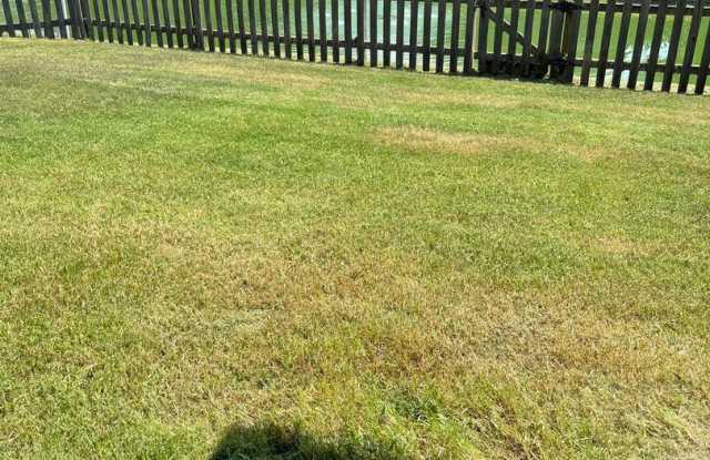 Must see! Available Now! Nicholson Lake Subd. 3/2 with an Office and Lake View Gallery 3