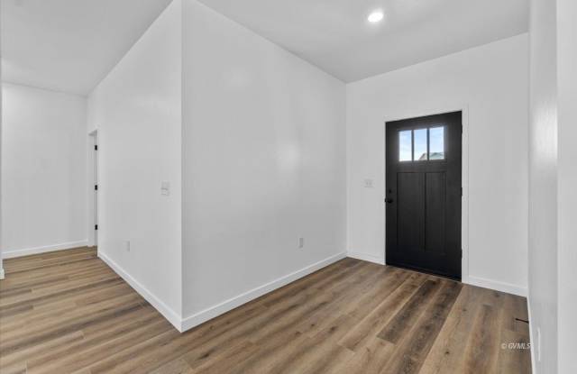 2926 W Eagle Dr Gallery 2