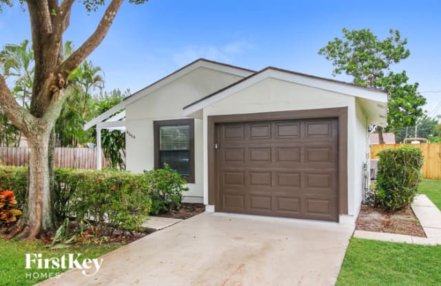 4559 Appaloosa Street photos photos